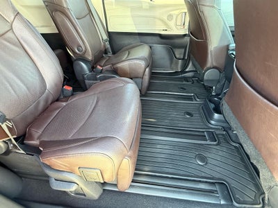 2023 Toyota Sienna Platinum