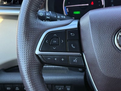 2023 Toyota Sienna Platinum