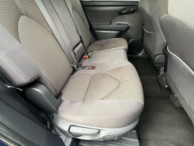 2025 Toyota Highlander LE