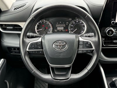 2025 Toyota Highlander LE