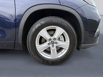 2025 Toyota Highlander LE