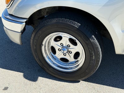 2002 Toyota Tacoma Base