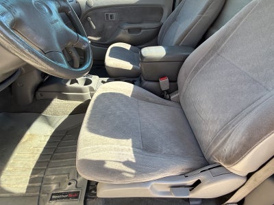 2002 Toyota Tacoma Base