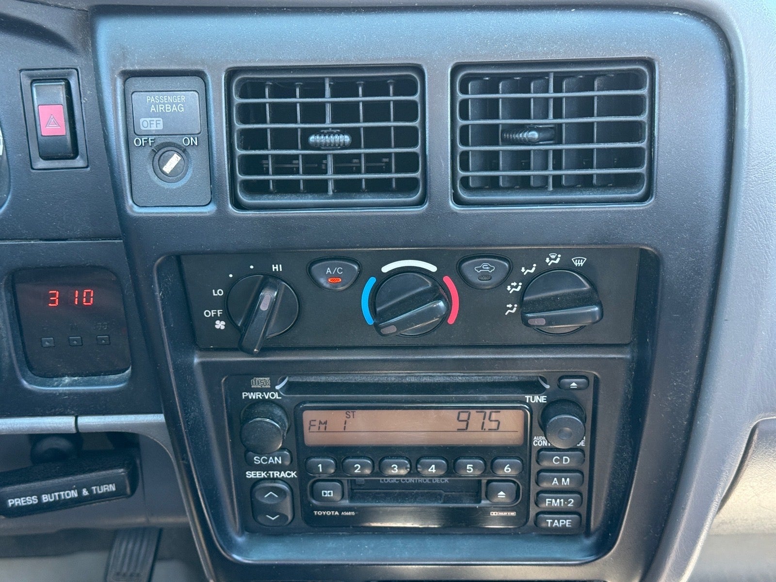 2002 Toyota Tacoma Base