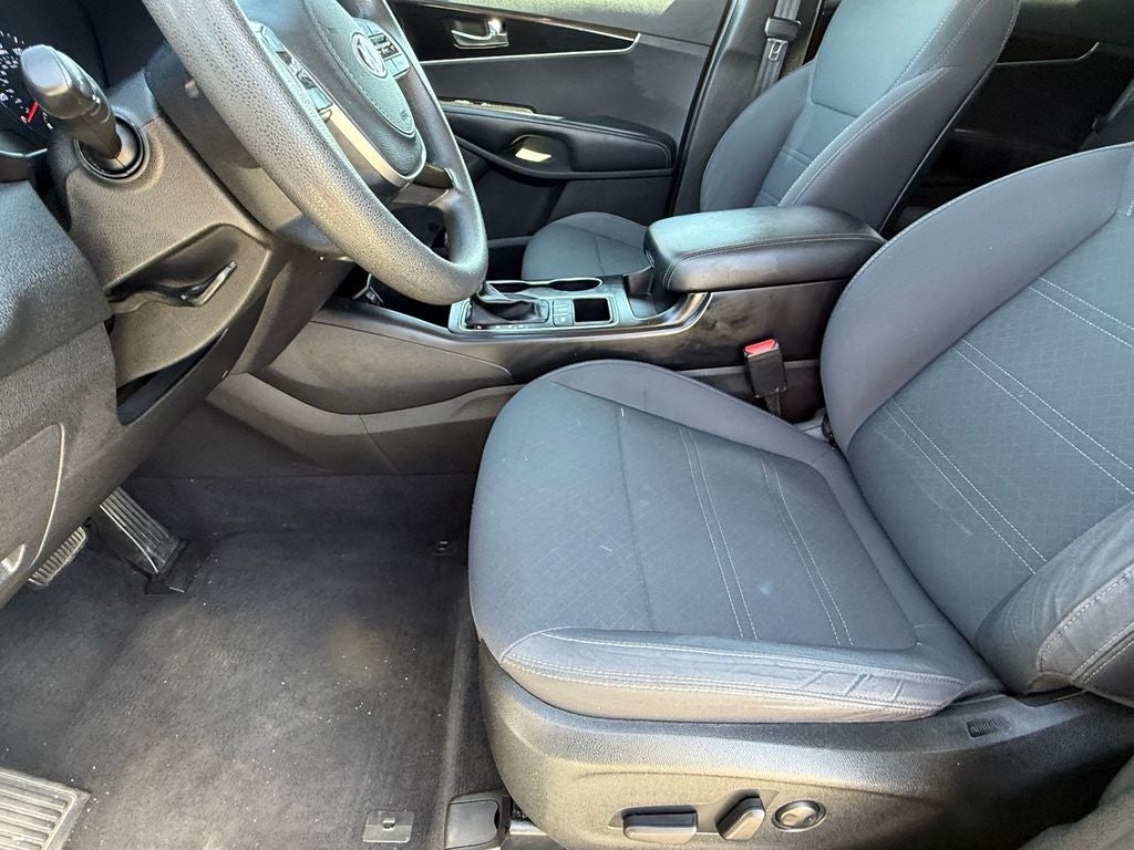 2019 Kia Sorento LX V6