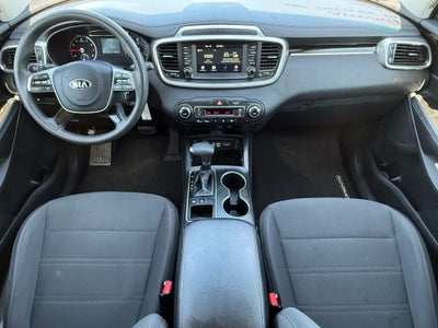 2019 Kia Sorento LX V6