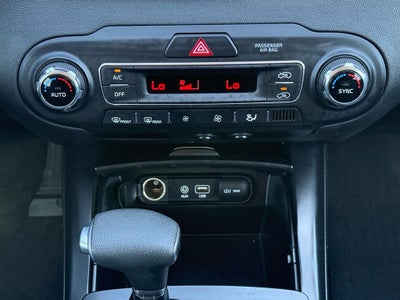 2019 Kia Sorento LX V6