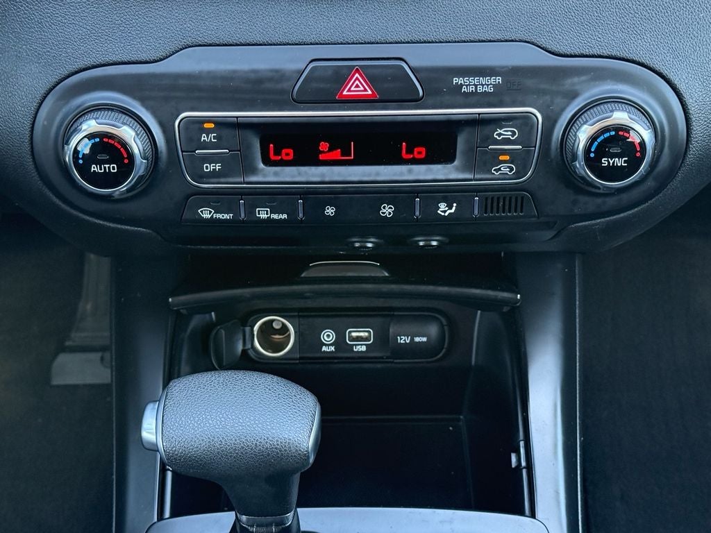 2019 Kia Sorento LX V6