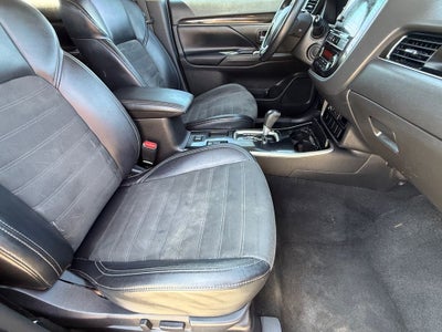 2019 Mitsubishi Outlander SE