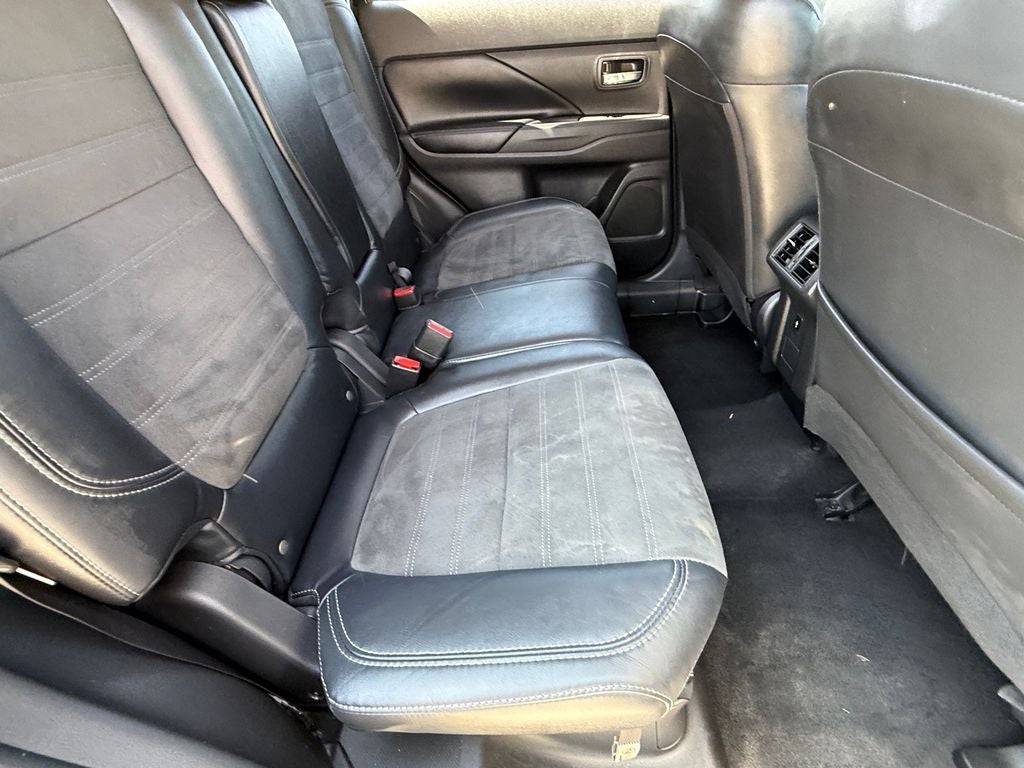 2019 Mitsubishi Outlander SE