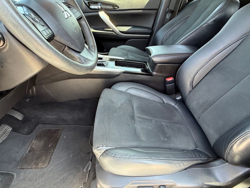 2023 Mitsubishi Eclipse Cross SE