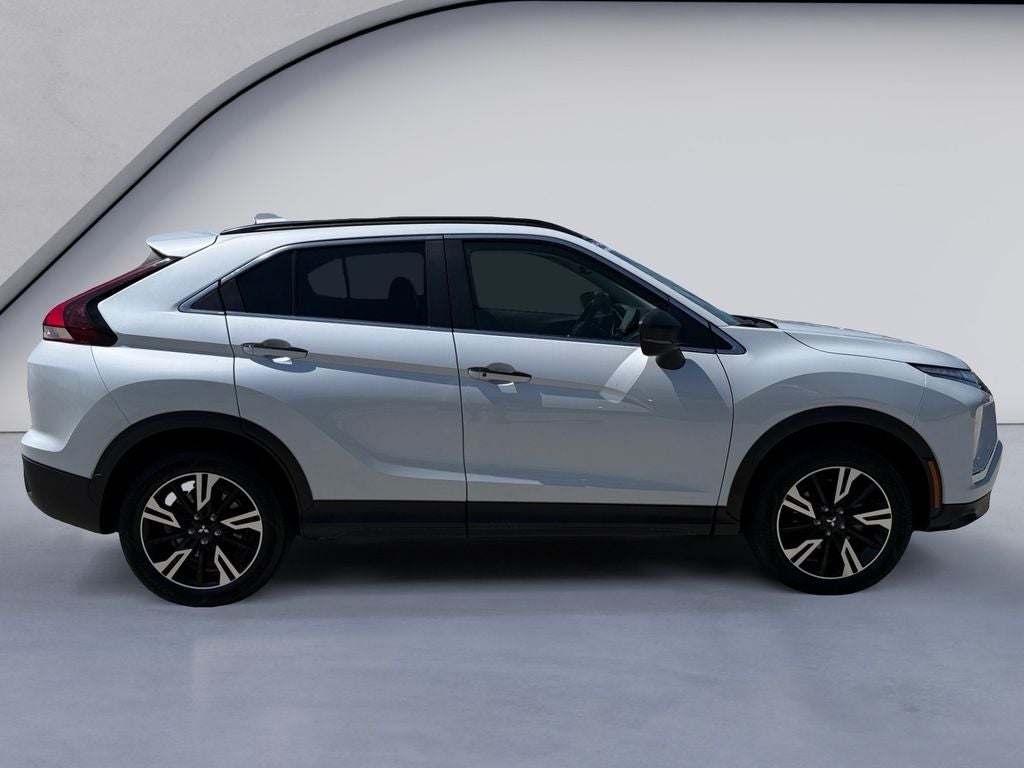 2023 Mitsubishi Eclipse Cross SE