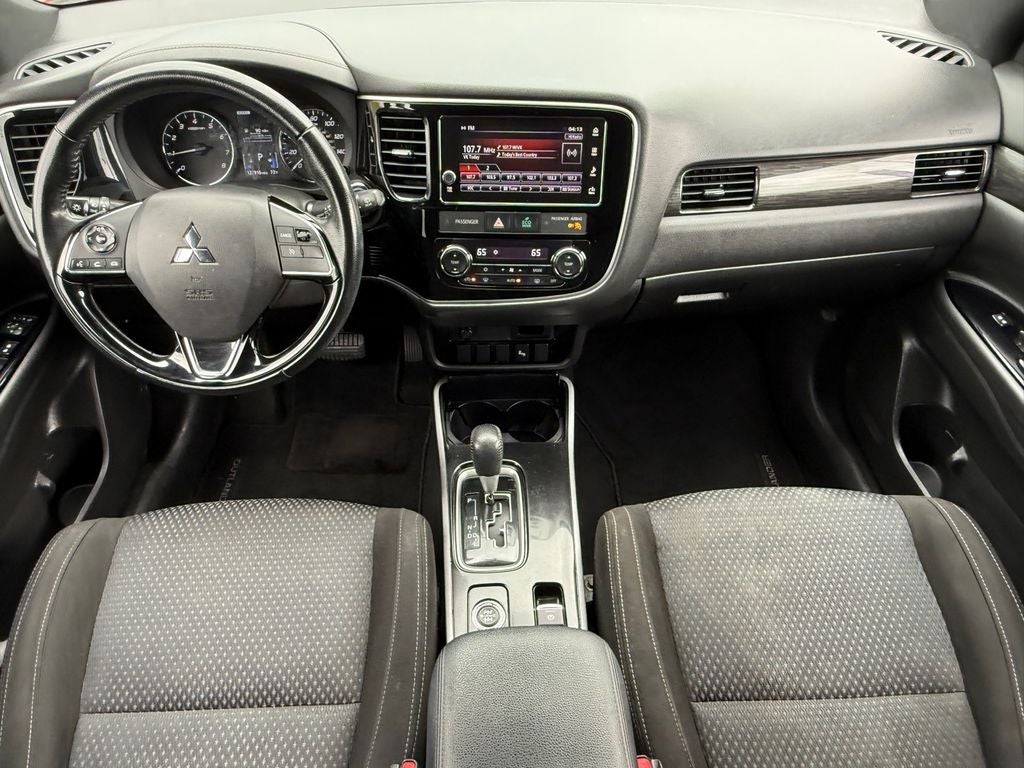 2018 Mitsubishi Outlander LE
