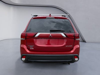 2018 Mitsubishi Outlander LE