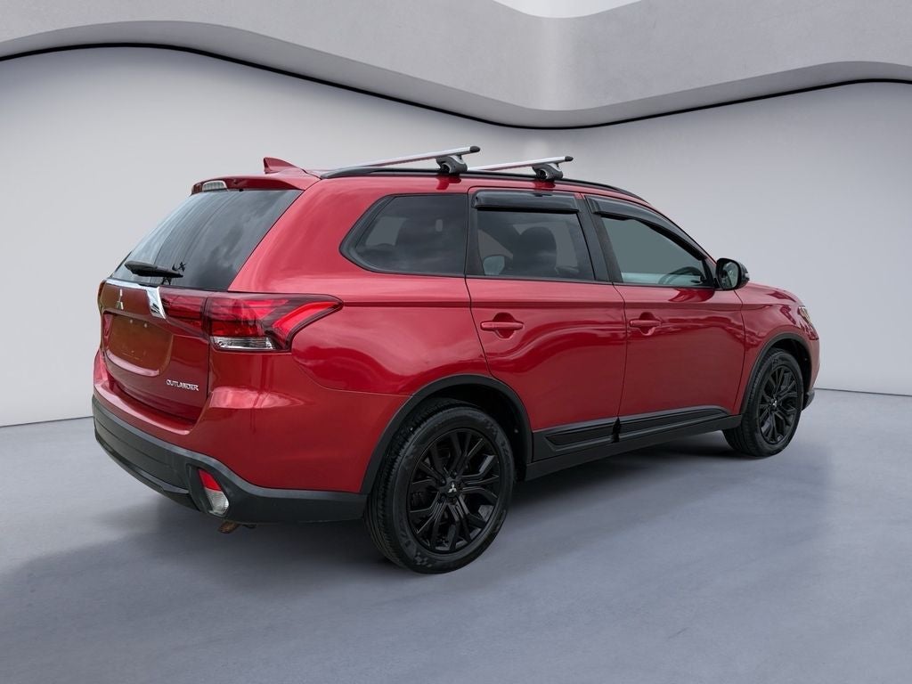 2018 Mitsubishi Outlander LE
