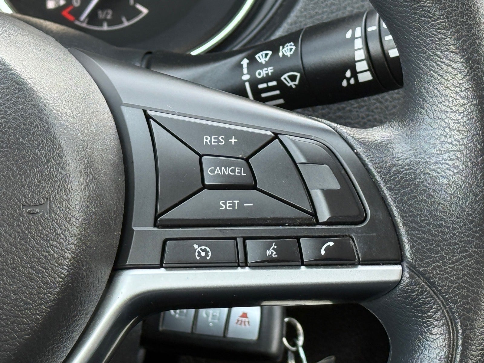 2022 Nissan Rogue Sport S