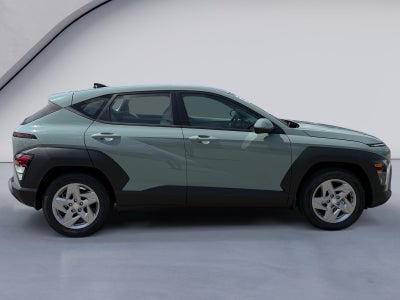 2027 Hyundai KONA SE