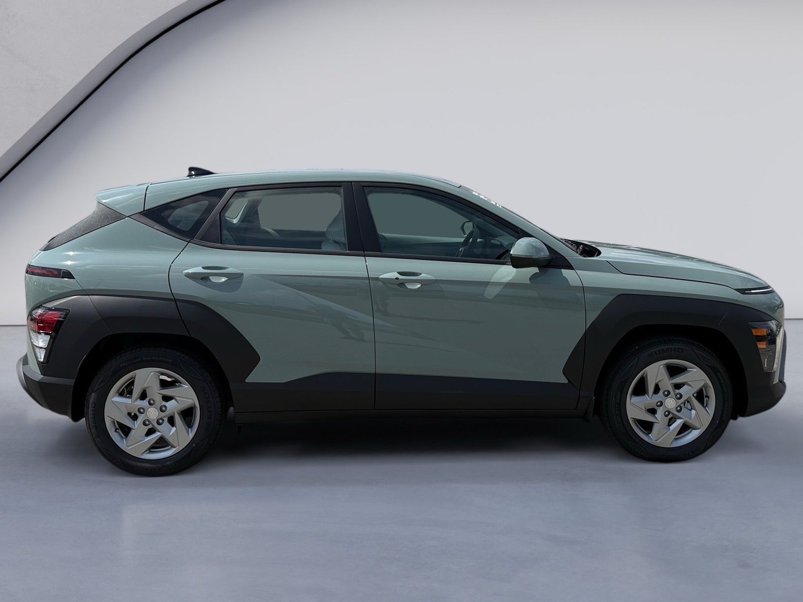 2027 Hyundai KONA SE