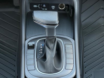 2027 Hyundai KONA SE