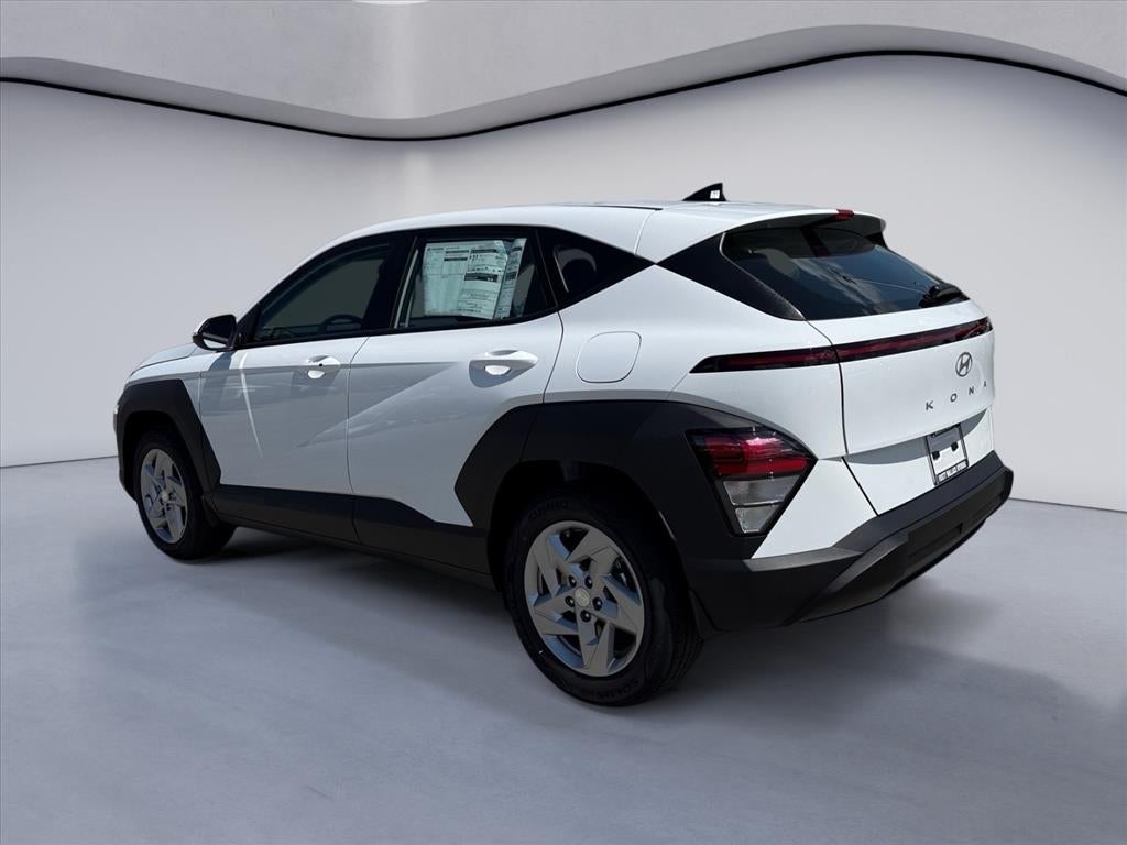 2027 Hyundai KONA SE