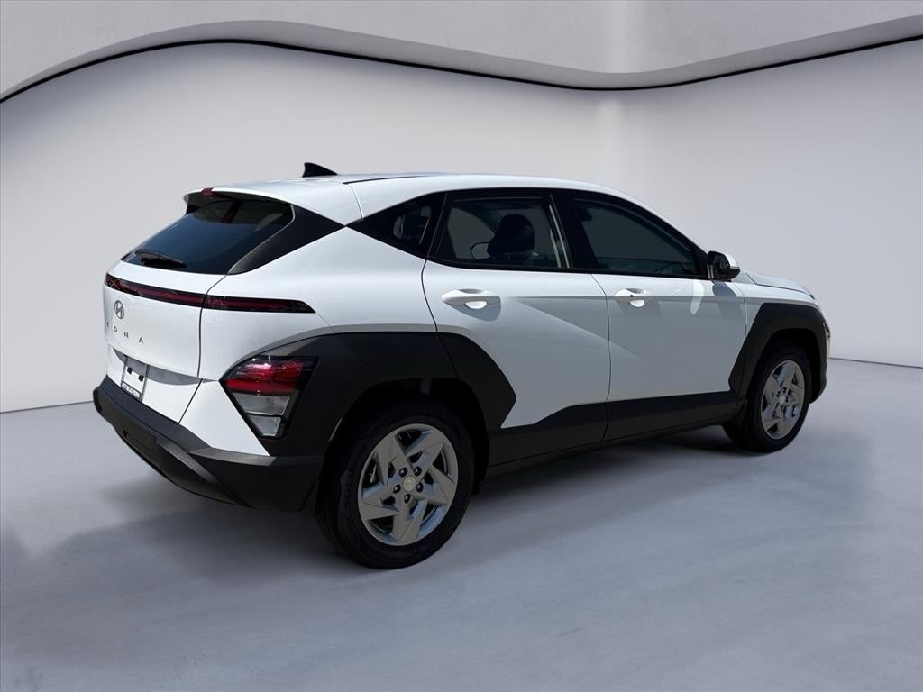 2027 Hyundai KONA SE