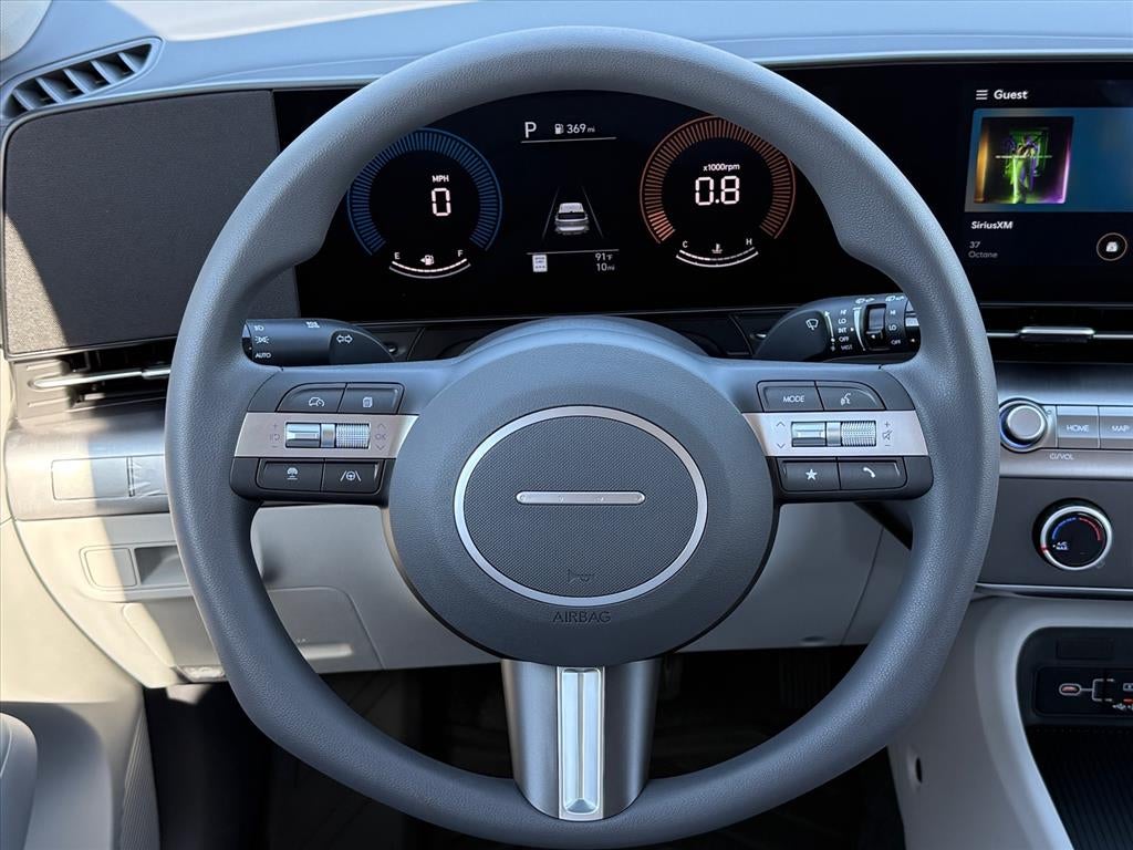 2027 Hyundai KONA SE