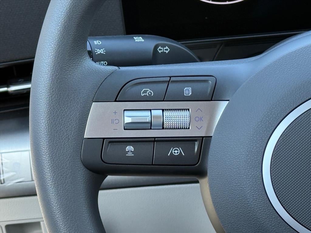 2027 Hyundai KONA SE