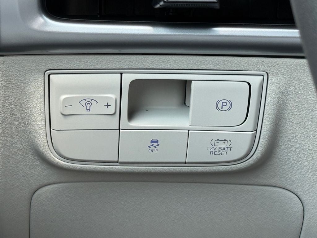 2026 Hyundai TUCSON Blue SE