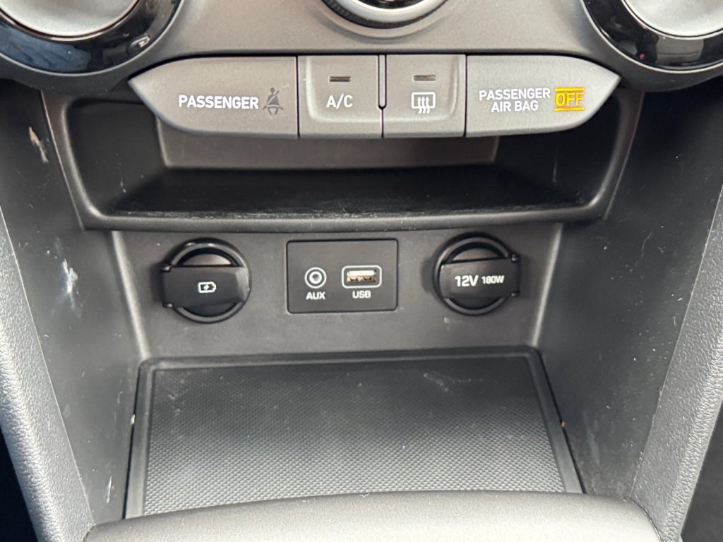 2020 Hyundai KONA SE