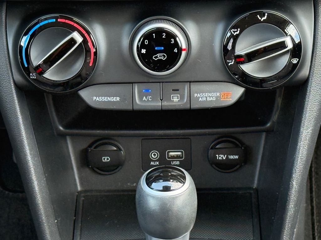 2020 Hyundai KONA SEL