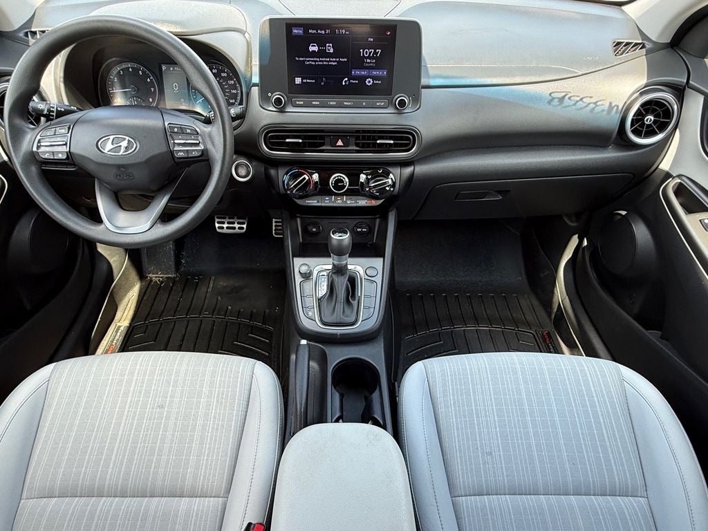 2022 Hyundai KONA SEL