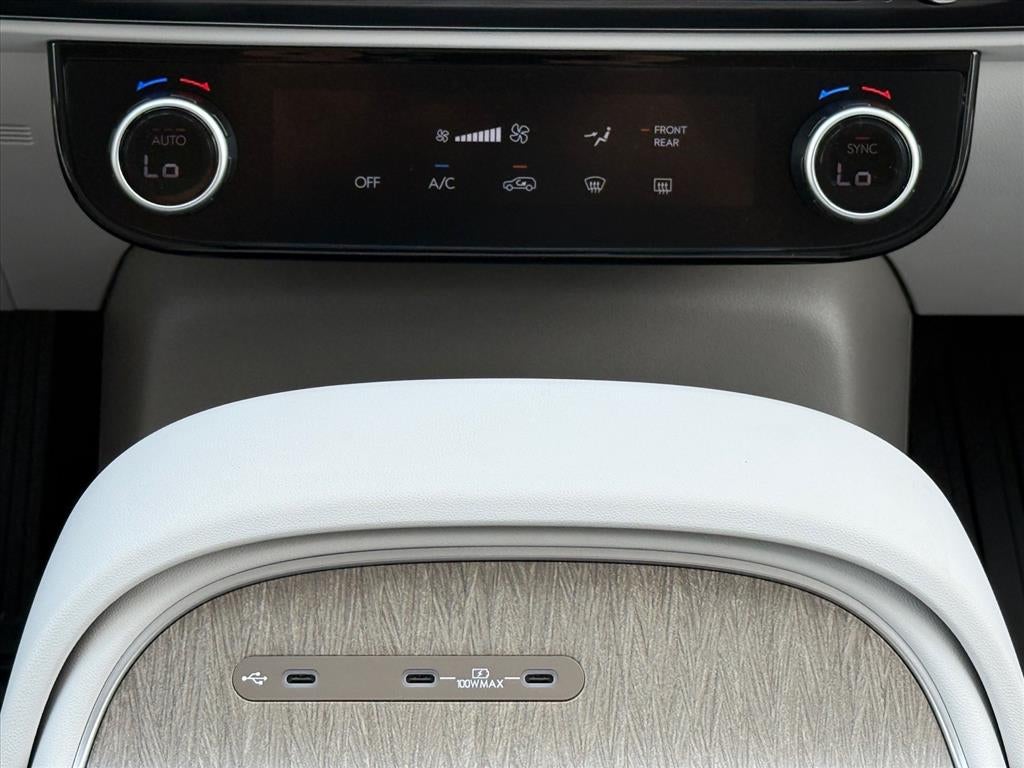 2027 Hyundai PALISADE SE
