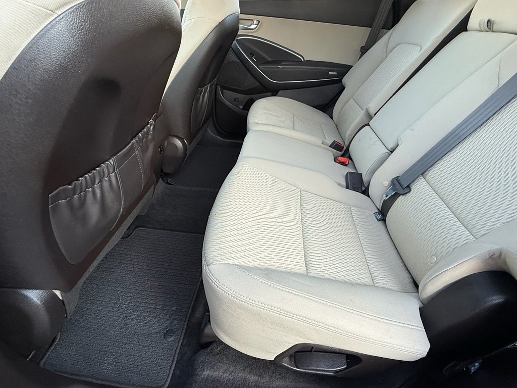 2018 Hyundai SANTA FE XL SE