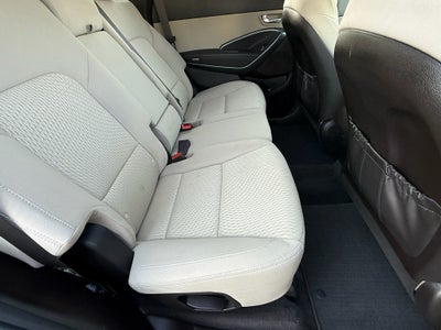 2018 Hyundai SANTA FE XL SE