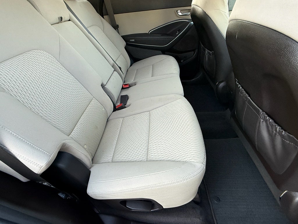 2018 Hyundai SANTA FE XL SE