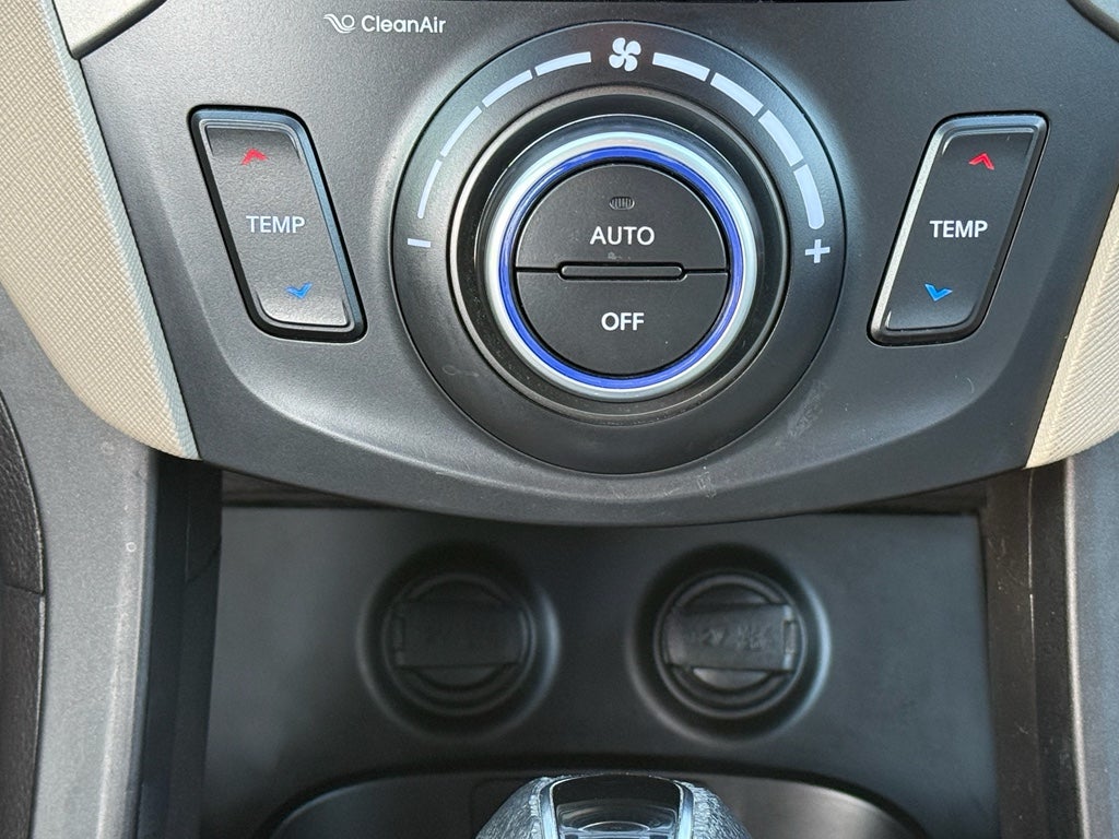 2018 Hyundai SANTA FE XL SE