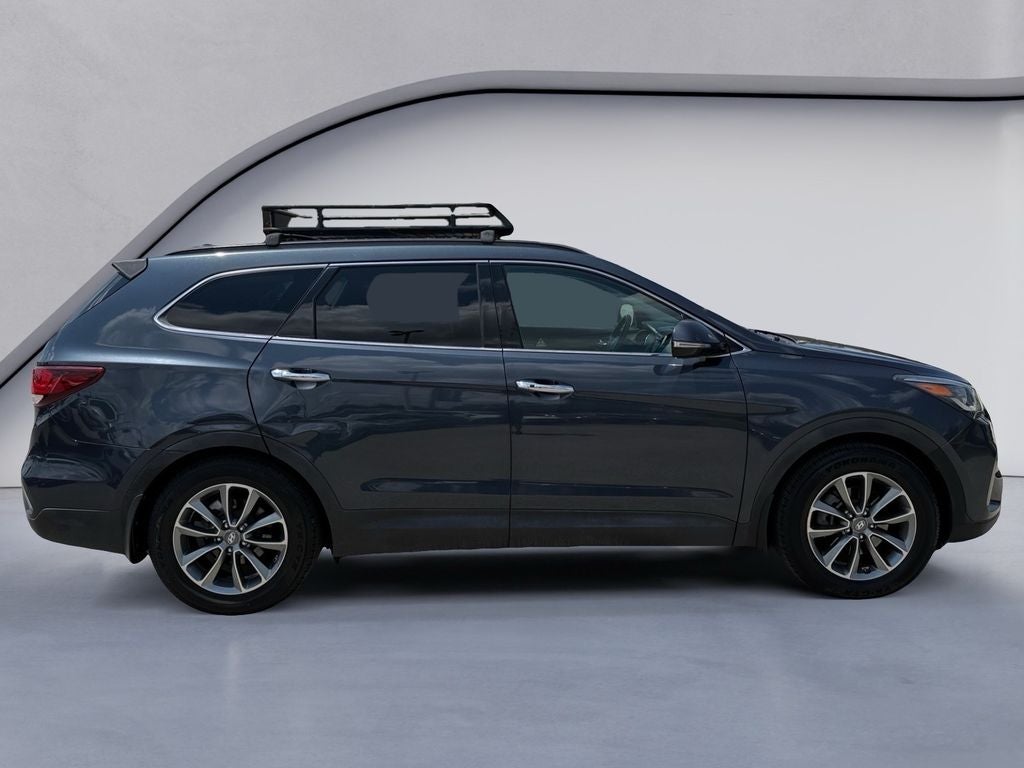 2019 Hyundai SANTA FE XL SE