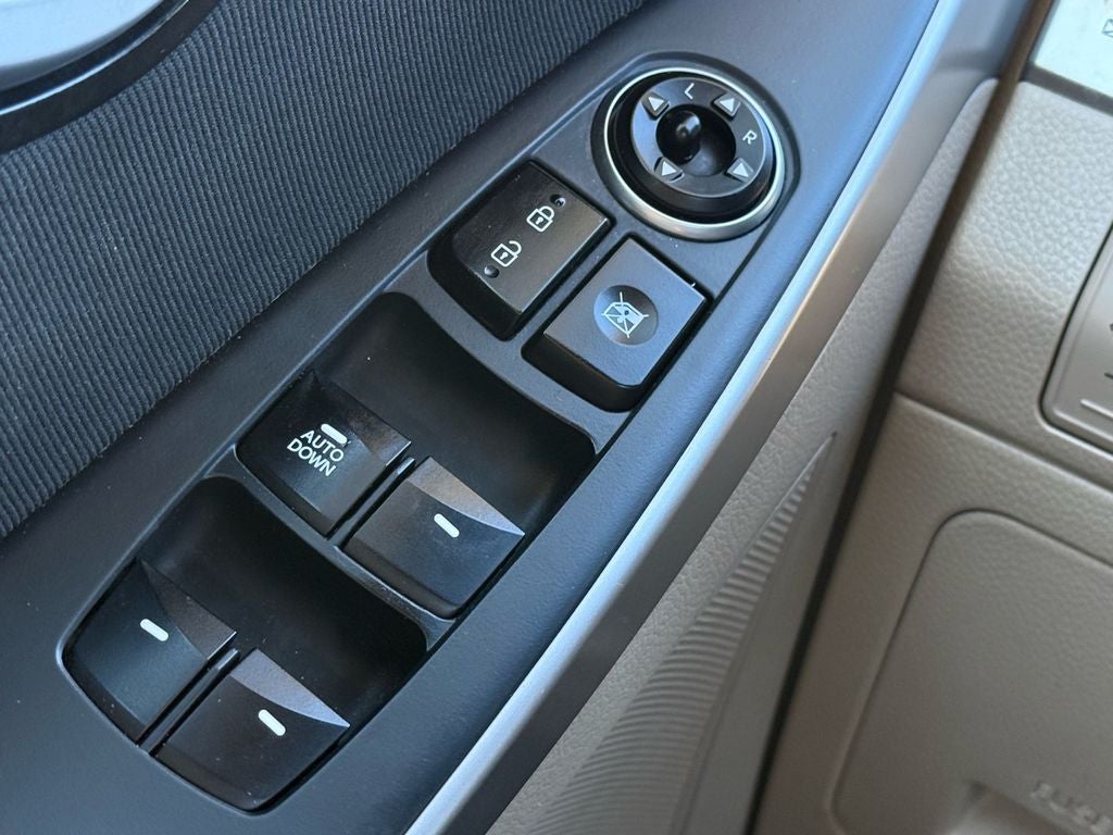 2016 Hyundai ELANTRA GT Base