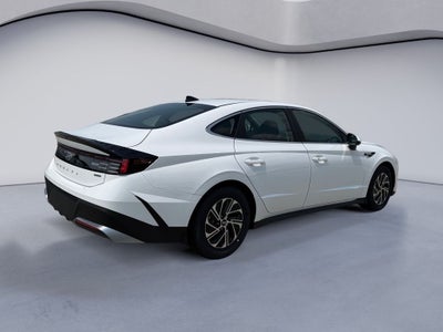 2026 Hyundai SONATA HYBRID Blue