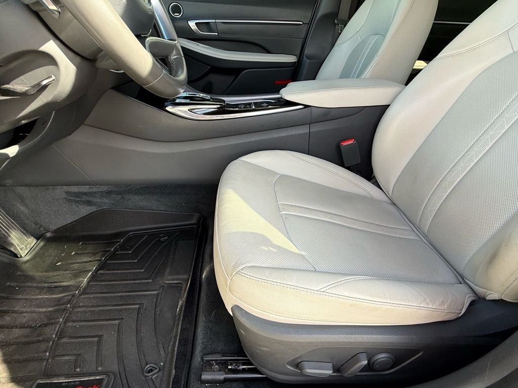 2022 Hyundai SONATA Limited