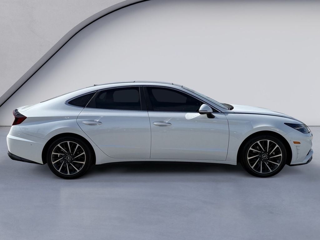 2022 Hyundai SONATA Limited