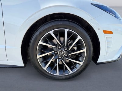 2022 Hyundai SONATA Limited