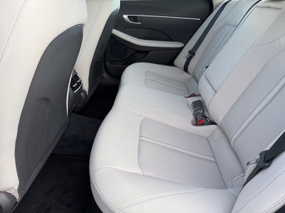 2026 Hyundai SONATA HYBRID SEL