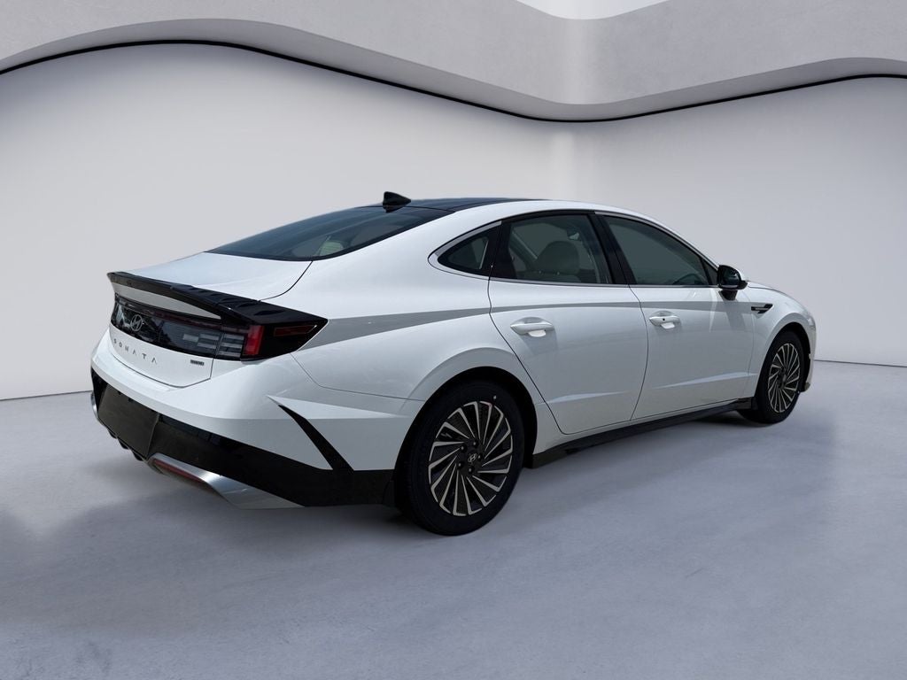 2026 Hyundai SONATA HYBRID SEL