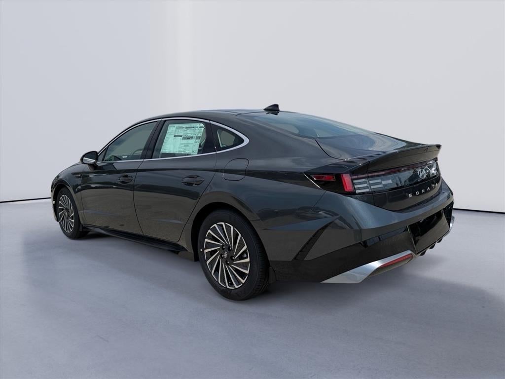 2026 Hyundai SONATA HYBRID SEL