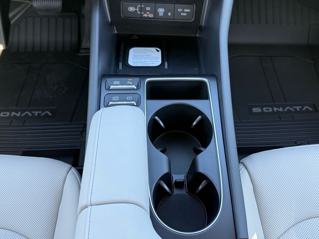 2026 Hyundai SONATA HYBRID Limited