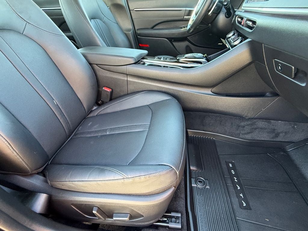 2023 Hyundai SONATA HYBRID Limited