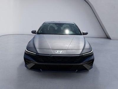 2024 Hyundai ELANTRA SE
