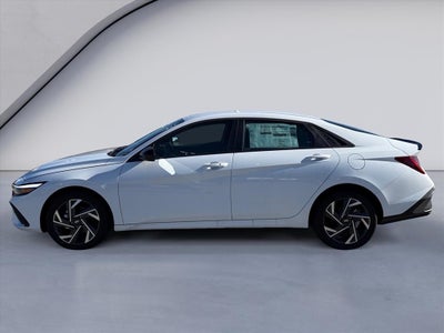 2025 Hyundai ELANTRA HEV SEL Sport