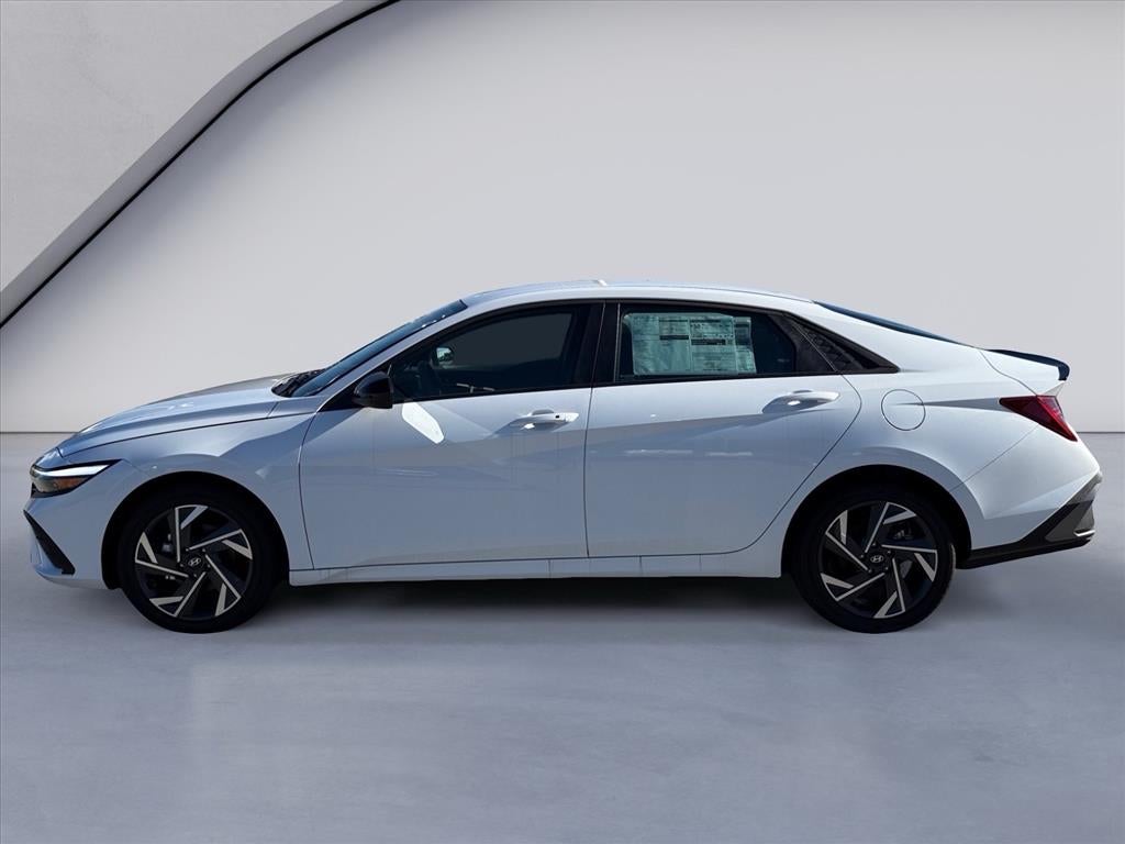2025 Hyundai ELANTRA HEV SEL Sport